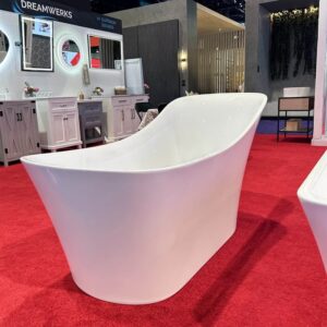 Dreamwerks 66.9" Acrylic Curved Flatbottom Bathtub in Glossy White - Image 8